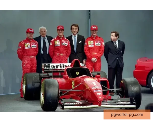 F1历史上的传奇：探寻赛道上的巅峰荣耀